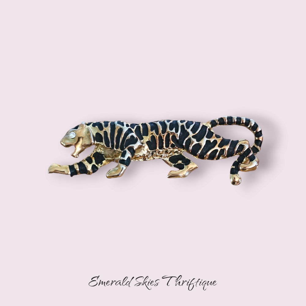 Vintage tiger‎ brooch